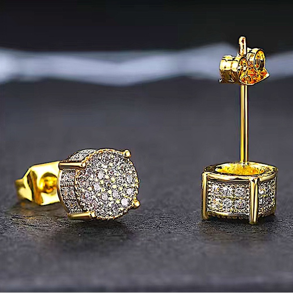 Gold Round Cut Moissanite Circle Shaped Pave Diamond Zircon Stud Earrings - Picture 3 of 9